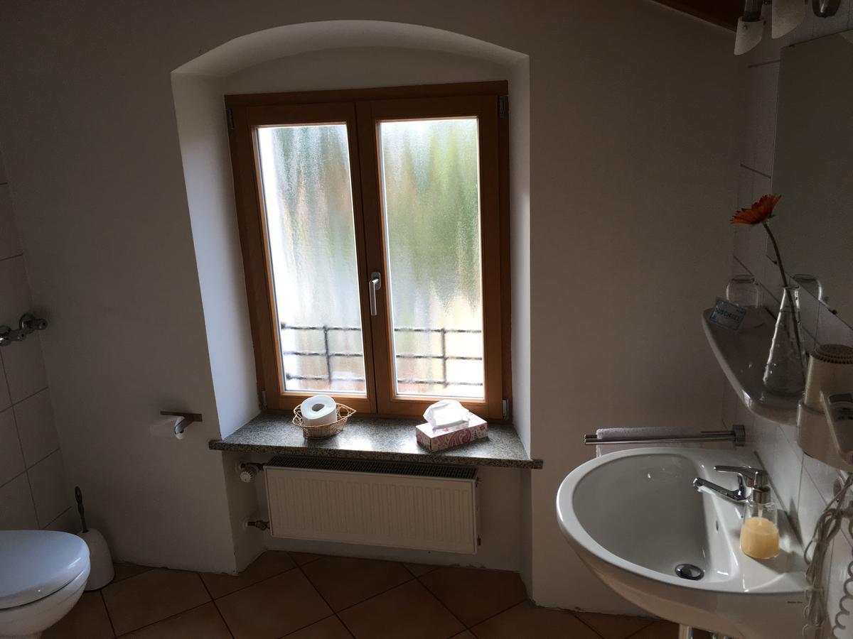 Alter Pfarrhof 2* Wernberg-Köblitz